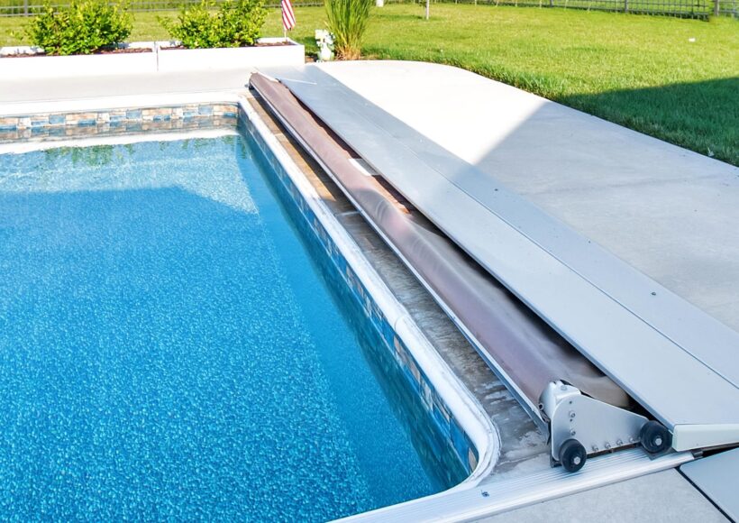 Piscine interrate con copertura automatica